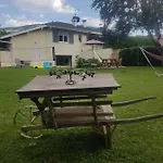 Tisha Homestay szállás